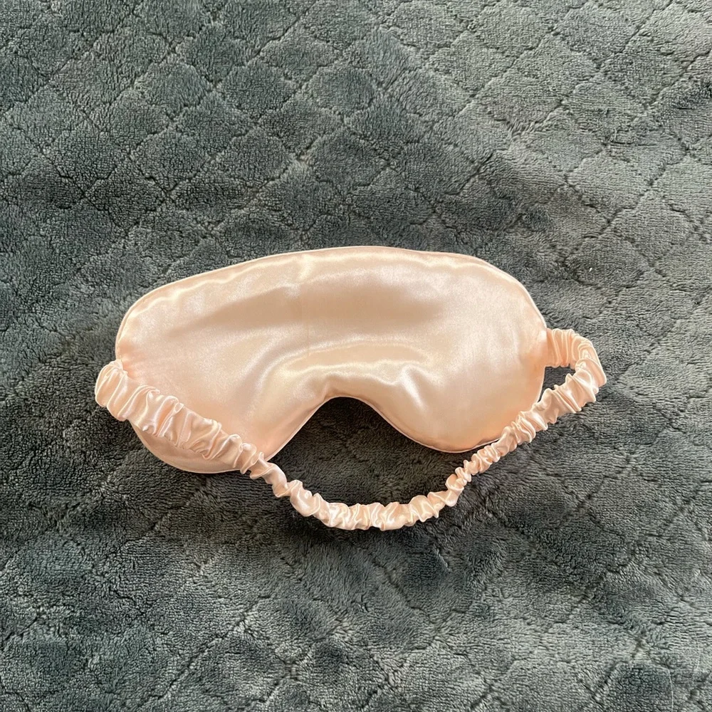 Elegant Pink Satin Eye Mask‎ that says do not disturb